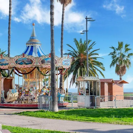 In With Balcony Terrace *