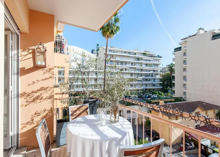 In With Balcony Terrace Appartement