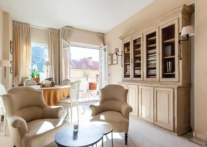 In With Balcony Terrace *