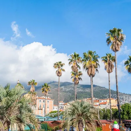 In With Balcony Terrace Apartment