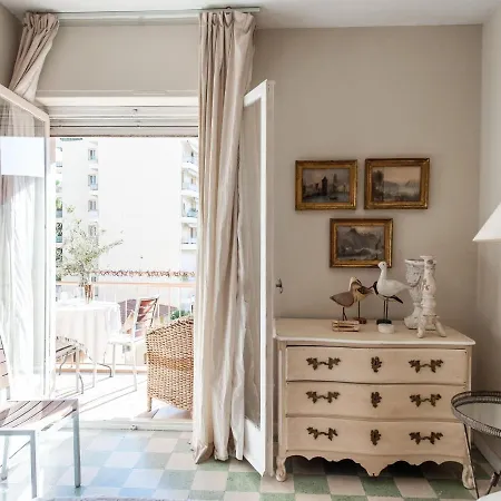 In With Balcony Terrace * Menton