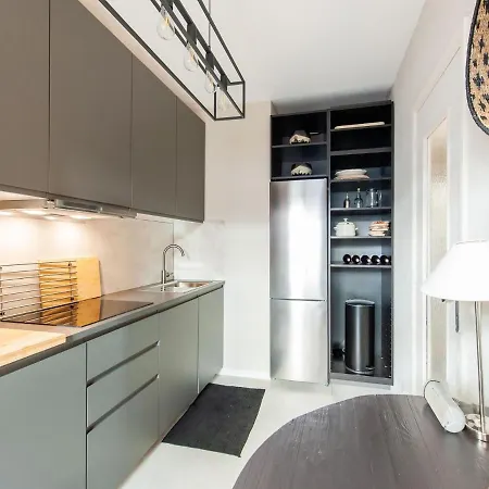 In With Balcony Terrace Apartment