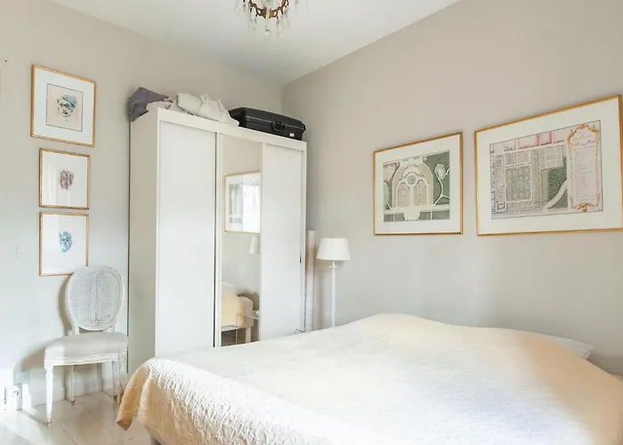 In With Balcony Terrace *