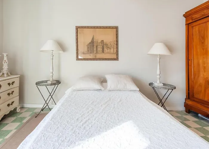 In With Balcony Terrace *